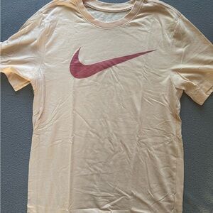 Nike Men's Tan T-Shirt with Red Swoosh Small